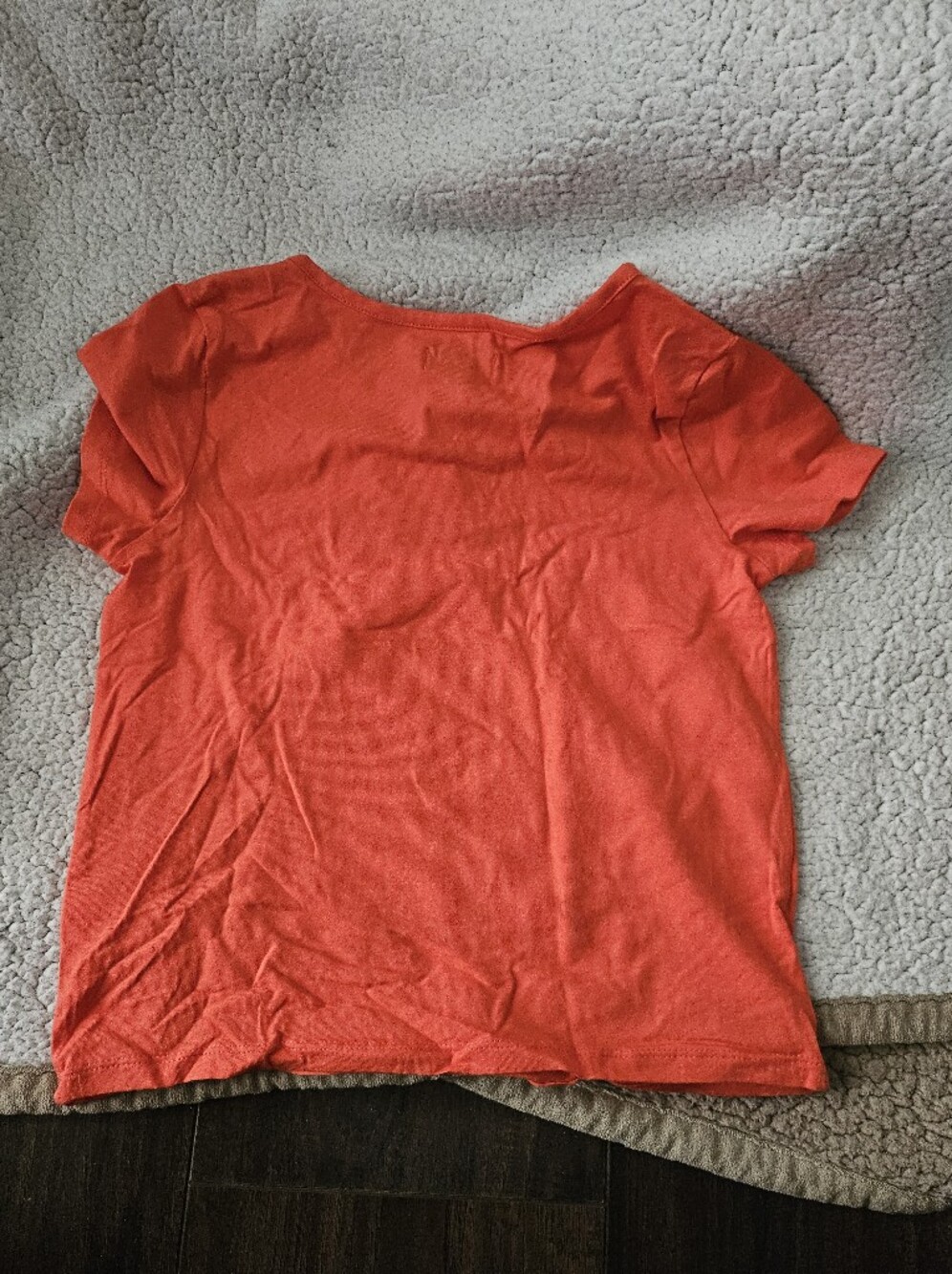 Women’s Short Sleeve Crewneck Tee in Coral